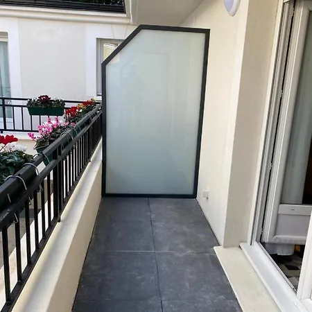 Paris Flat 51m Carree Appt 105 F2 Grd Paris *