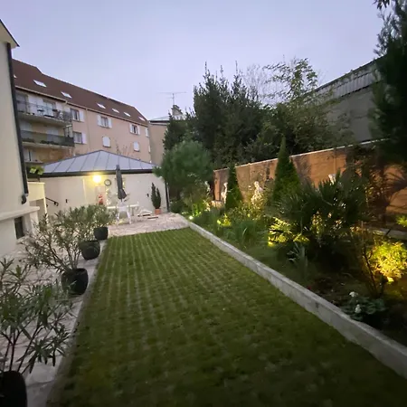 Paris Flat 51m Carree Appt 105 F2 Grd Paris Apartment